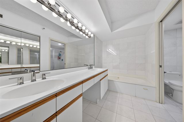 3530 Mystic Pointe Drive 512, Aventura, FL 33180