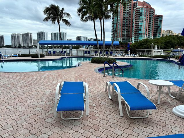 3530 Mystic Pointe Drive 512, Aventura, FL 33180