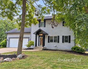 3160 Ripley Street Ne, Plainfield Twp, MI 49306