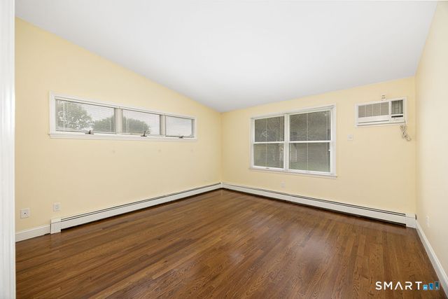 78 Knapp Street, Stamford, CT 06907