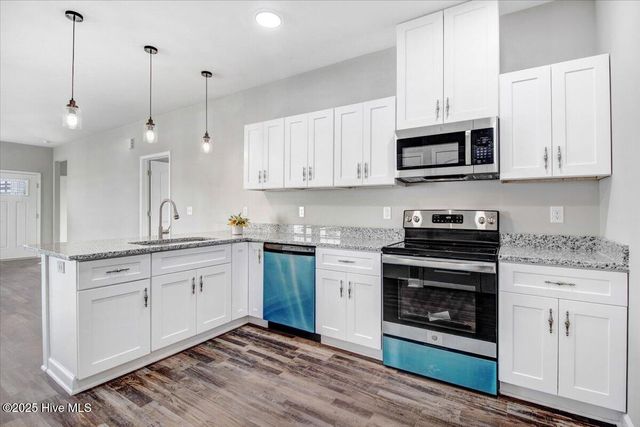 1021 E Edgerton Street, Dunn, NC 28334