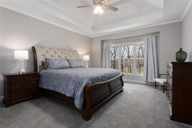 6180 N Nevada Avenue, Parkville, MO 64152