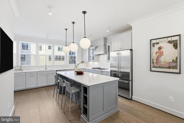 12558 OV DR, Fairfax, VA 22033
