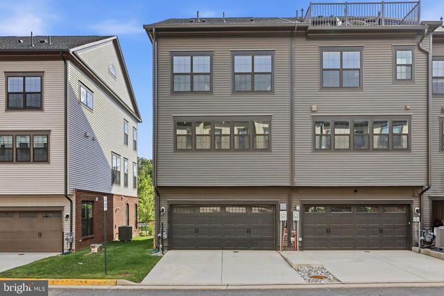 12558 OV DR, Fairfax, VA 22033