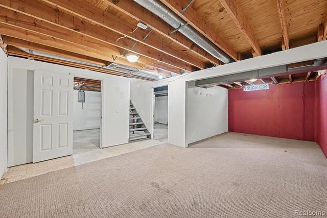 38211 Carolon Boulevard, Westland, MI 48185