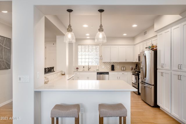 17850 N 68TH Street 3120, Phoenix, AZ 85054