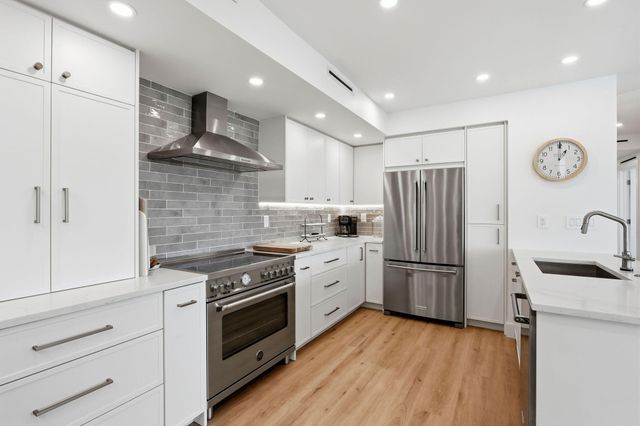 1000 Lowry Street 4F, Delray Beach, FL 33483