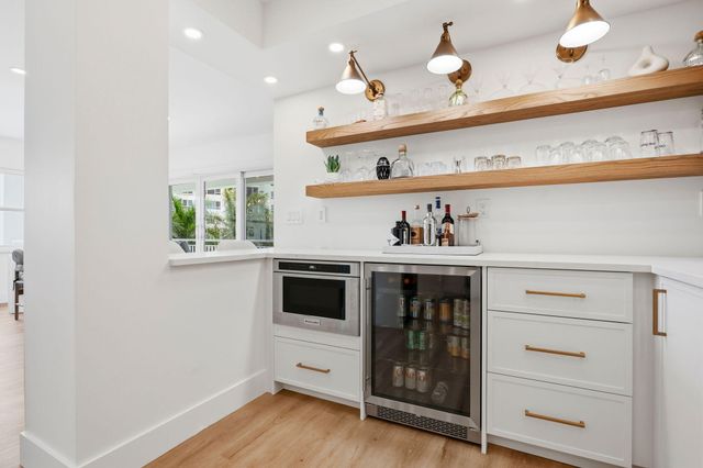 1000 Lowry Street 4F, Delray Beach, FL 33483