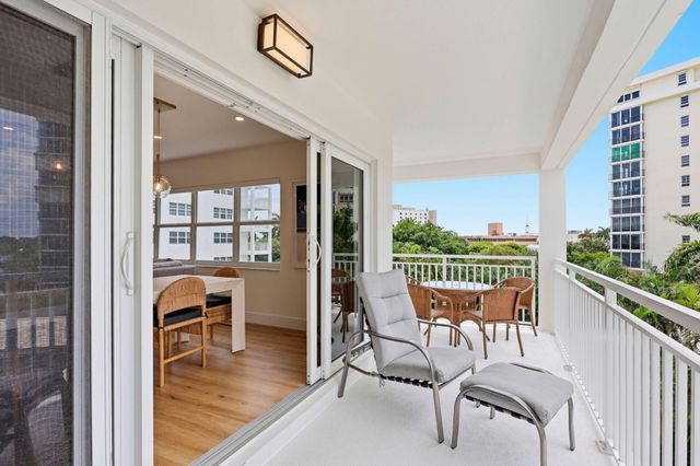 1000 Lowry Street 4F, Delray Beach, FL 33483