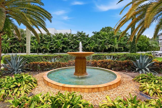 1000 Lowry Street 4F, Delray Beach, FL 33483