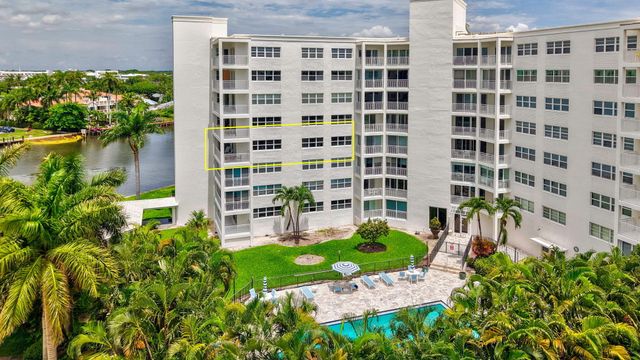 1000 Lowry Street 4F, Delray Beach, FL 33483