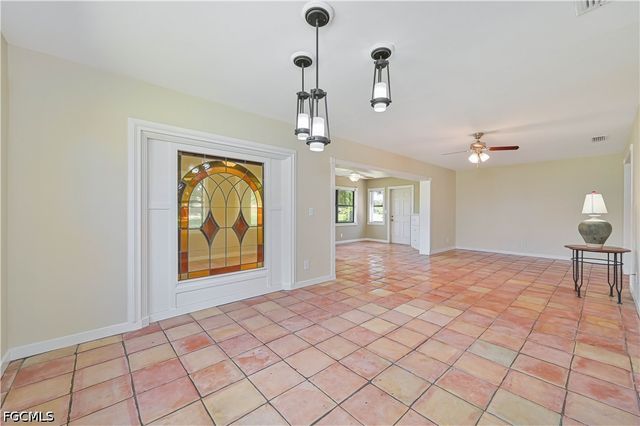 5652 Bolla CT, Fort Myers, FL 33919