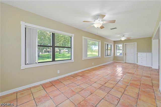 5652 Bolla CT, Fort Myers, FL 33919