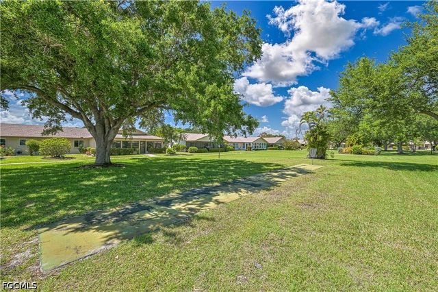 5652 Bolla CT, Fort Myers, FL 33919