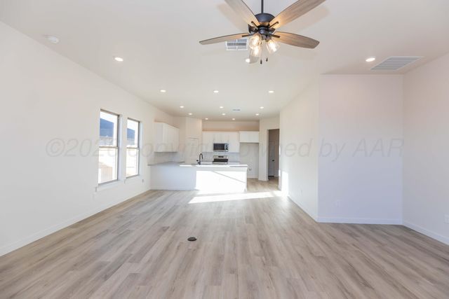 9300 ESCALARA Street, Amarillo, TX 79124