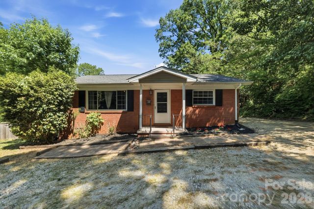 153 American Avenue NE, Concord, NC 28025