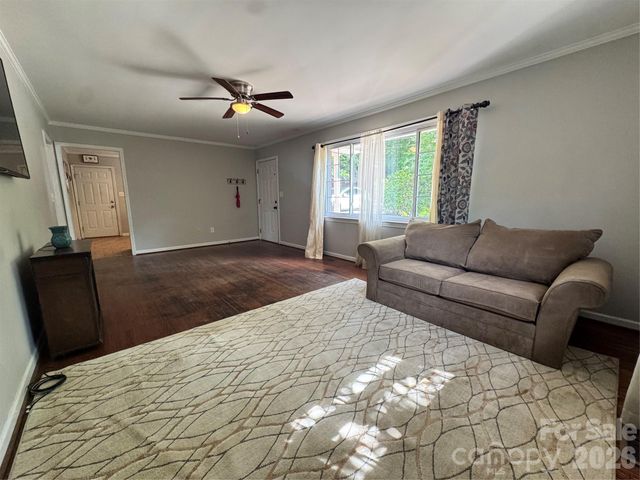 153 American Avenue NE, Concord, NC 28025