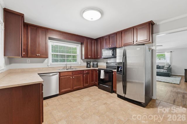 153 American Avenue NE, Concord, NC 28025