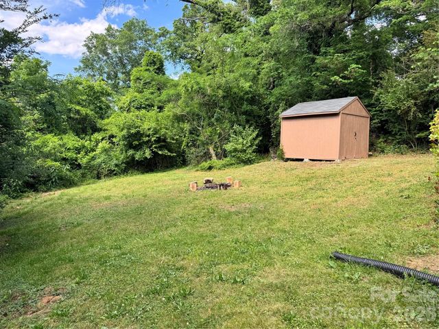153 American Avenue NE, Concord, NC 28025