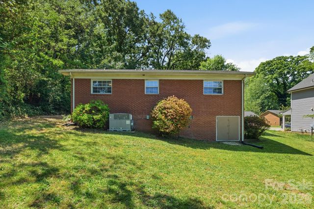 153 American Avenue NE, Concord, NC 28025
