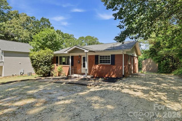 153 American Avenue NE, Concord, NC 28025