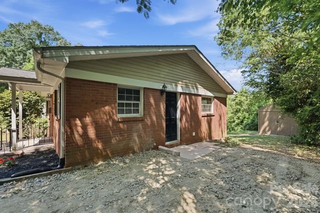 153 American Avenue NE, Concord, NC 28025