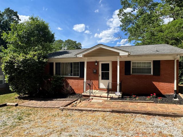 153 American Avenue NE, Concord, NC 28025