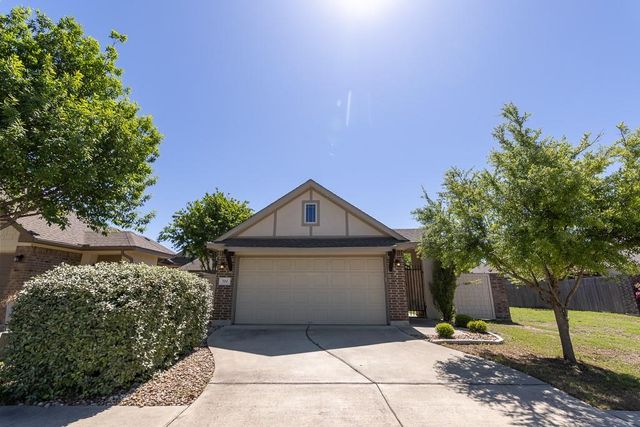 702 Silo ST, San Marcos, TX 78666