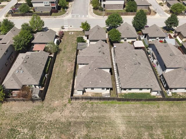 702 Silo ST, San Marcos, TX 78666