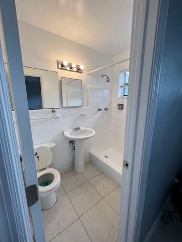 2172 SW 37 Terrace, Fort Lauderdale, FL 33312