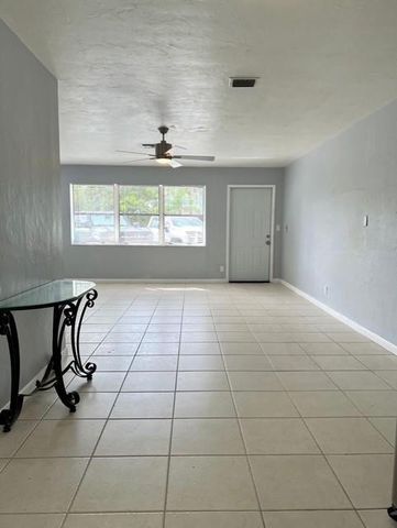 2172 SW 37 Terrace, Fort Lauderdale, FL 33312