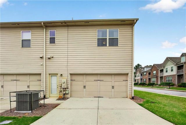 200 Westwood Trail, Fairburn, GA 30213