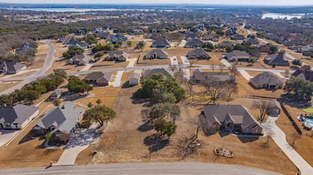 3841 Legend Trail, Granbury, TX 76049