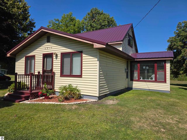 4813 E M-55, Prescott, MI 48756