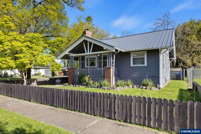 1115 Shipping St, Salem, OR 97301