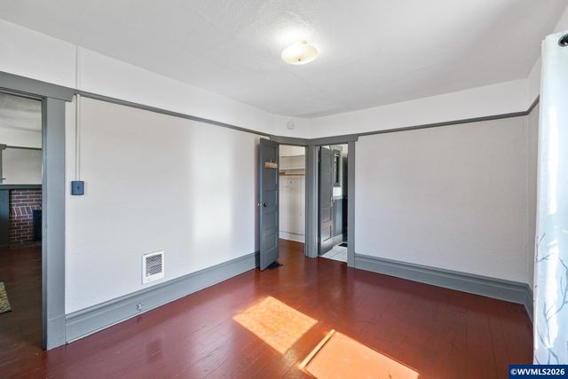 1115 Shipping St, Salem, OR 97301