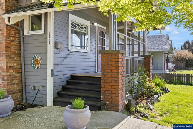 1115 Shipping St, Salem, OR 97301