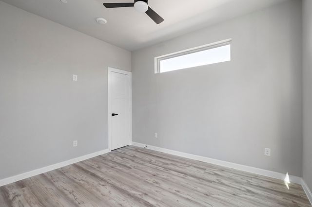 948 S Corinth Street 5, Dallas, TX 75215