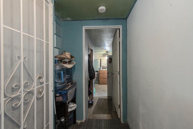 3829 E Iowa Avenue, Fresno, CA 93702