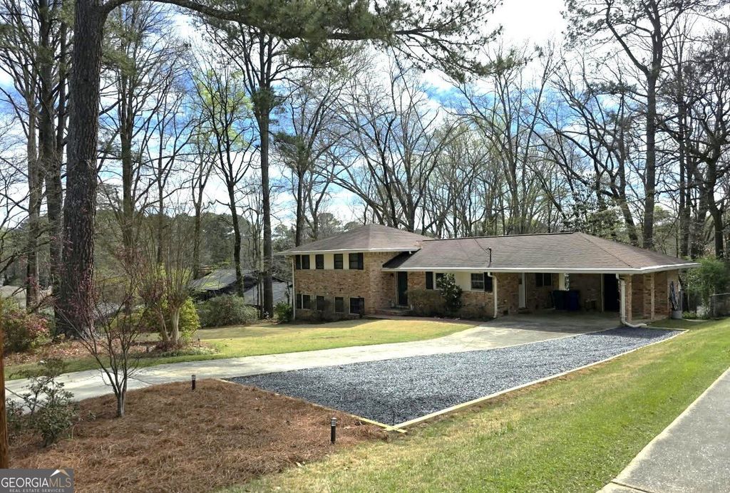 2457 Sunset Drive NE, Atlanta, GA 30345