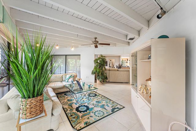 643 W Lakewoode Circle, Delray Beach, FL 33445