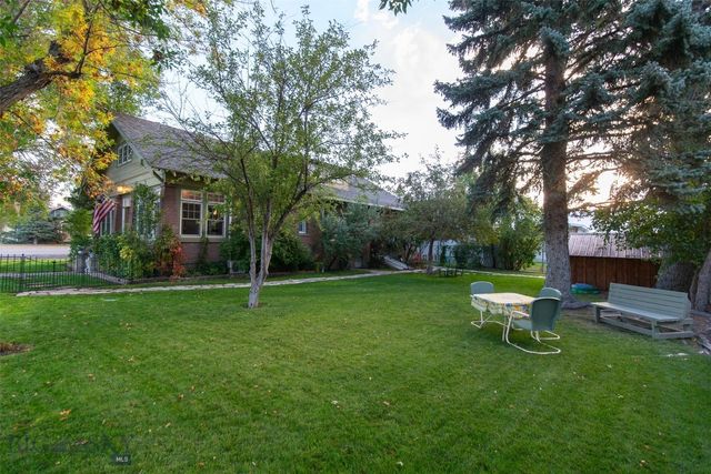 12 N Division St, Whitehall, MT 59759