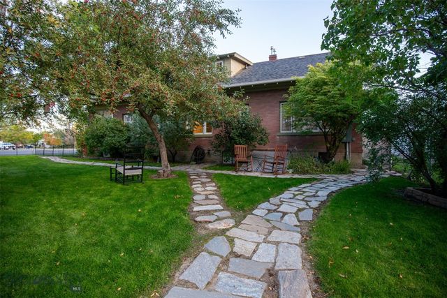 12 N Division St, Whitehall, MT 59759