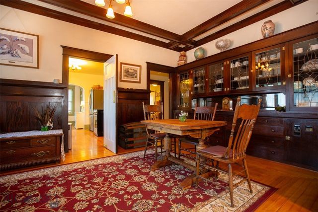 12 N Division St, Whitehall, MT 59759