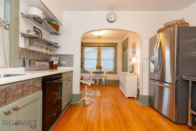 12 N Division St, Whitehall, MT 59759