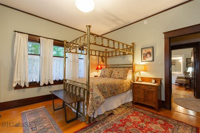 12 N Division St, Whitehall, MT 59759