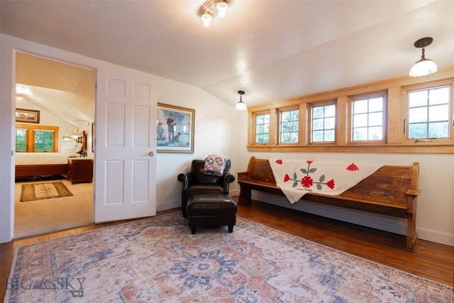 12 N Division St, Whitehall, MT 59759