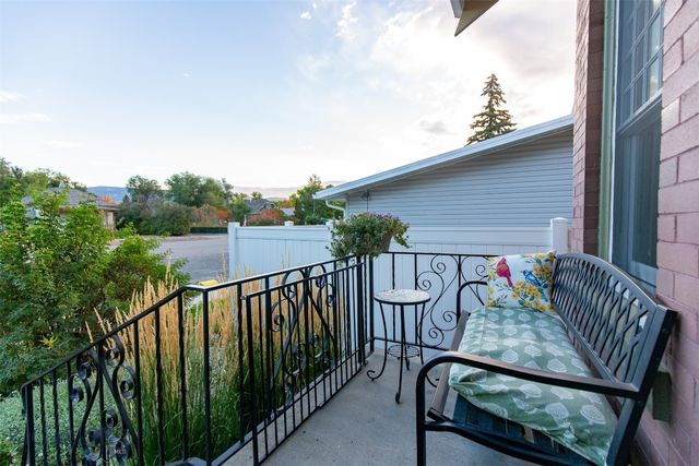 12 N Division St, Whitehall, MT 59759