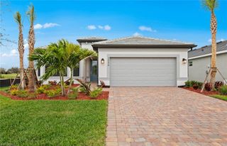 16621 Ash Grove LN, Alva, FL 33920