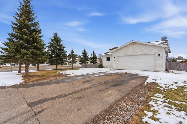 2822 Addison Avenue, Brainerd, MN 56401